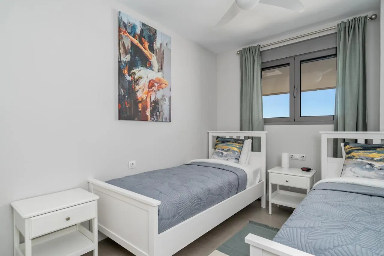 Luxurious Apartment In Benalmadena By Costarentals - Ref 35