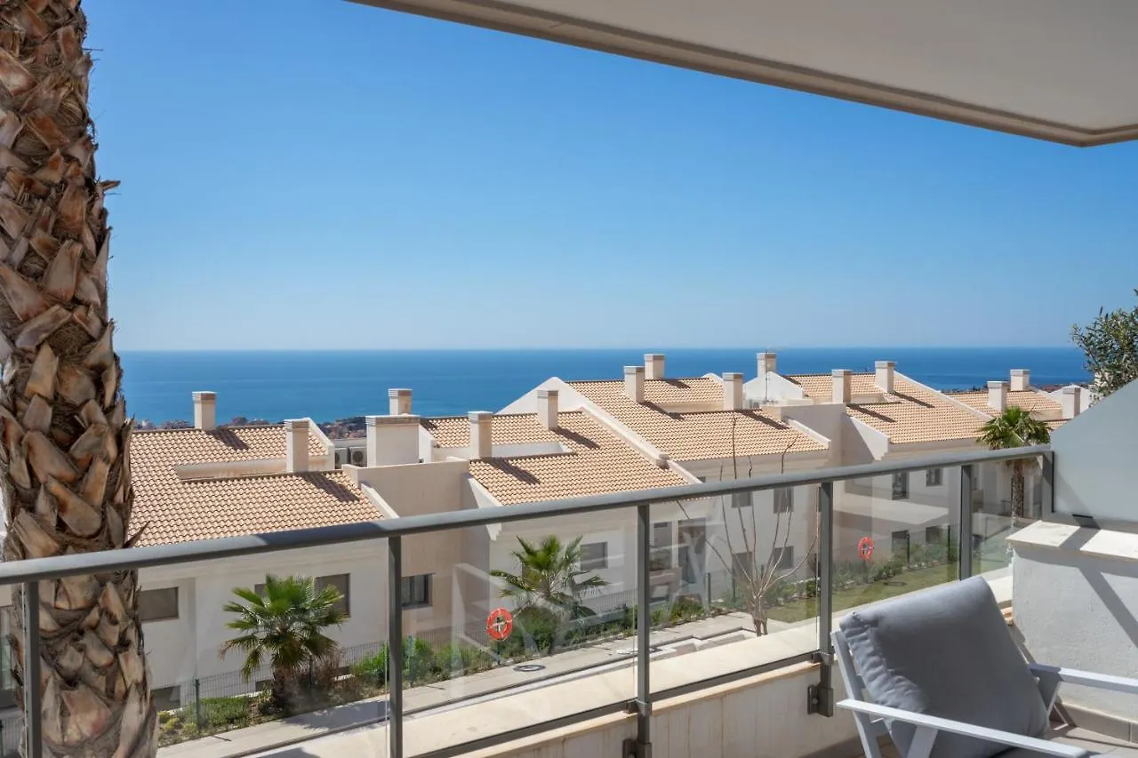 Luxurious Apartment In Benalmadena By Costarentals - Ref 35 0*,